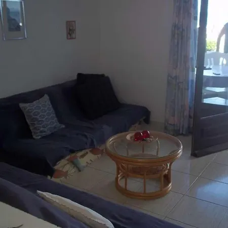 Sleeps 2 Pool Wifi